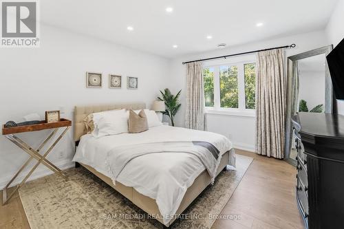 2142 Obeck Crescent, Mississauga, ON 