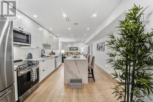 2142 Obeck Crescent, Mississauga, ON 