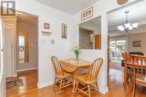 25 GLADSTONE SQUARE , Brampton, Ontario L6S 2H5 5
