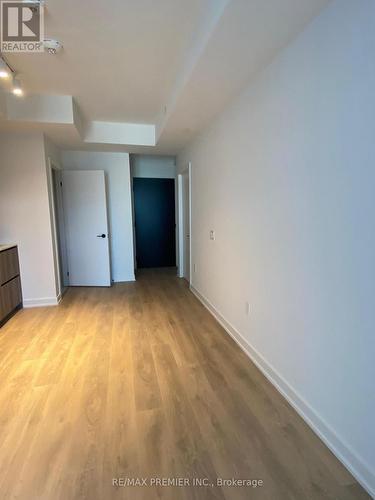 2103 - 127 BROADWAY AVENUE , Toronto, Ontario M4P 1V4 5