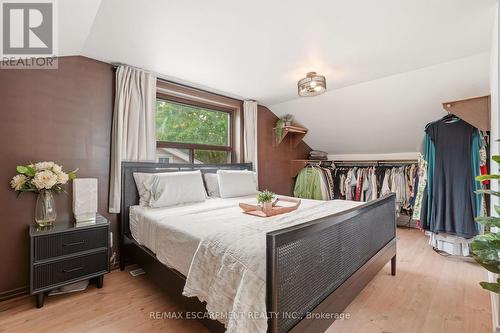 271 Linden Avenue, Burlington, ON 
