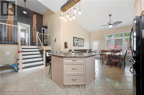 4015 WEINBRENNER ROAD , Niagara Falls, Ontario L2G 7X9 4
