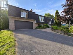 14 LANGHOLM CRESCENT Ottawa, ON K2J 1H2