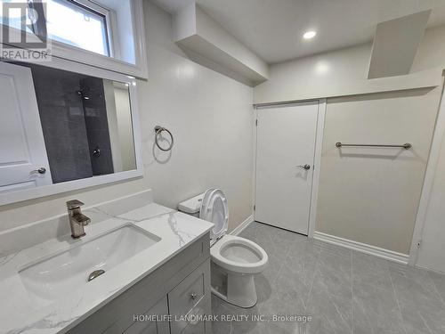 LOWER - 499 TENNYSON COURT , Oshawa, Ontario L1H 3K8 3