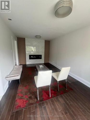 42 DUNDALK CRESCENT , Brampton, Ontario L6Z 2V1 4