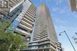 4409 - 38 ANNIE CRAIG DRIVE Toronto, ON M8V 0G9