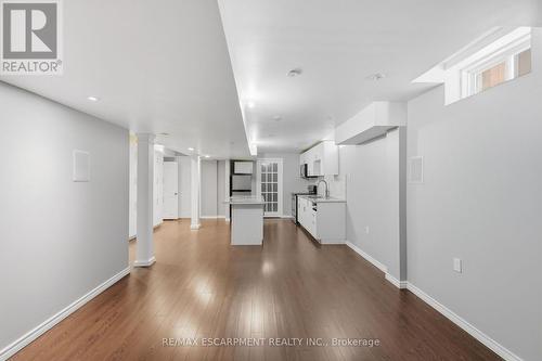 84 Deerborn Drive, Hamilton, ON 
