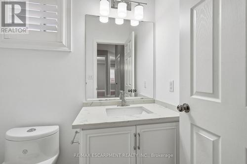 84 Deerborn Drive, Hamilton, ON 