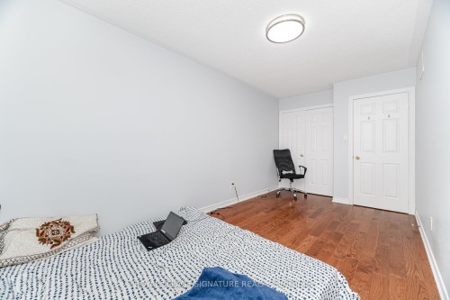 443 Comiskey Crescent, Mississauga, ON 