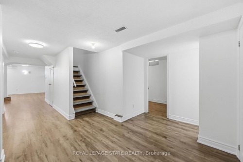 5592 Millbrook Lane, Mississauga, ON 