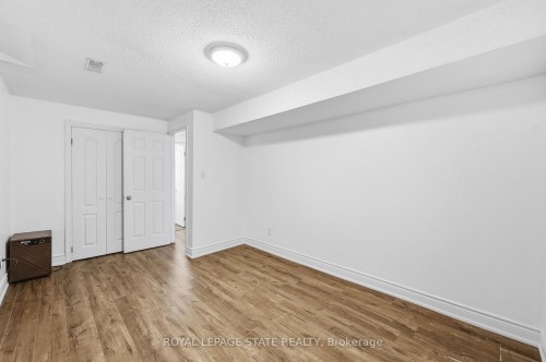 5592 Millbrook Lane, Mississauga, ON 