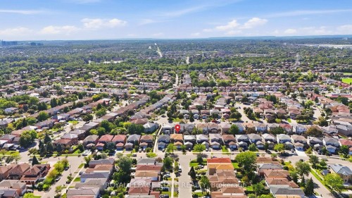 5592 Millbrook Lane, Mississauga, ON 