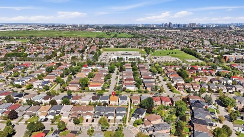 5592 Millbrook Lane, Mississauga, ON 