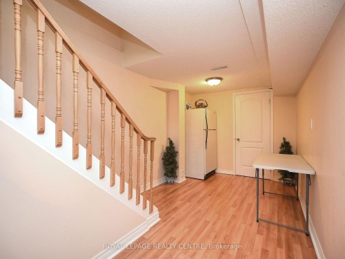 4550 Kettleby Court, Mississauga, ON 