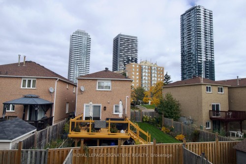5125 Salishan Circle, Mississauga, ON 