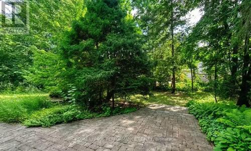 2077 Palmer Avenue, Ottawa, ON 