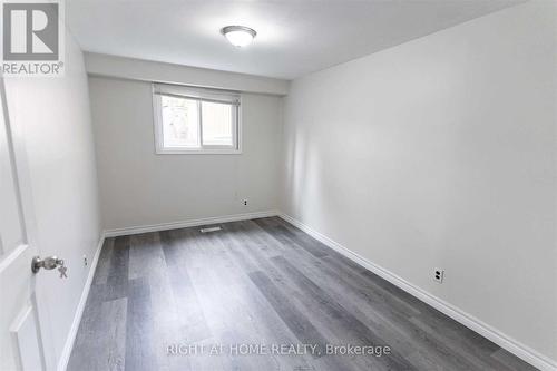 270 COVENTRY COURT , Oshawa (Eastdale), Ontario L1G 6H3 3
