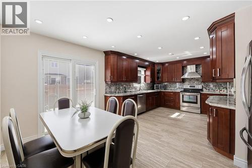 5592 Millbrook Lane, Mississauga, ON 
