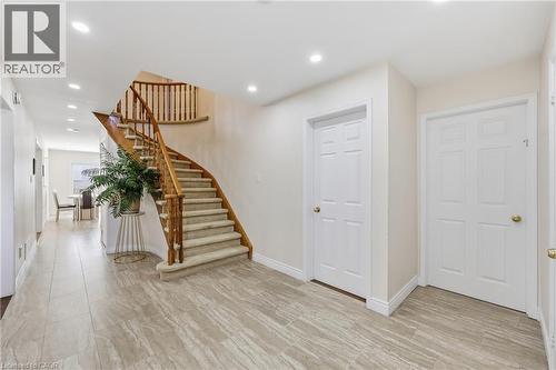 5592 Millbrook Lane, Mississauga, ON 