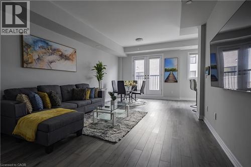 349 WHEAT BOOM DRIVE Drive Unit# 331 , Oakville, Ontario L6H 7X5 3