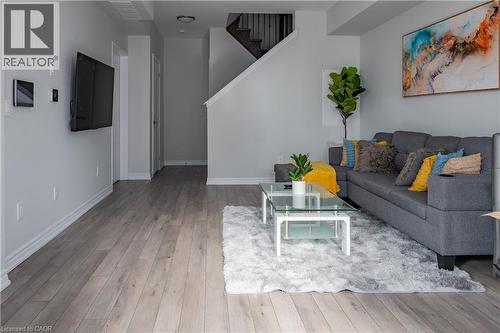 349 WHEAT BOOM DRIVE Drive Unit# 331 , Oakville, Ontario L6H 7X5 5