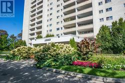 PH7 - 1360 YORK MILLS ROAD Toronto, ON M3A 2A3