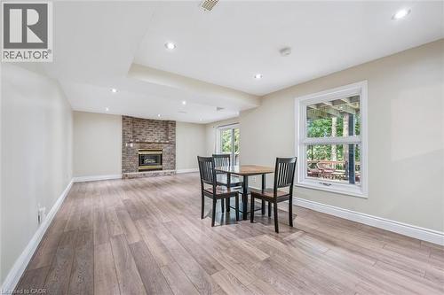 21 Tinatawa Court, Kitchener, ON 