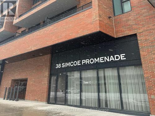 902 - 38 SIMCOE PROMENADE  Markham, ON L6G 0H7