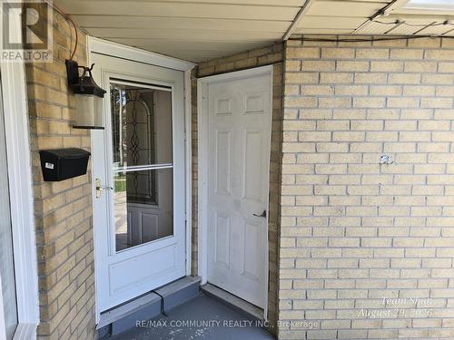 MAIN - 52 NOAKE CRESCENT , Ajax, Ontario L1T 3L5 4