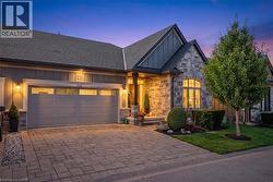 17 RIDGEVIEW Crescent Niagara-On-The-Lake, ON L0S 1J1