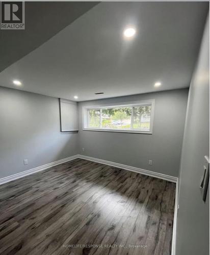750 WILLOW (BASEMENT) AVENUE , Milton, Ontario L9T 3E6 3