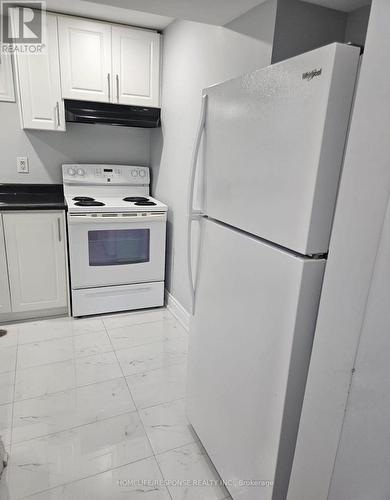 750 WILLOW (BASEMENT) AVENUE , Milton, Ontario L9T 3E6 4