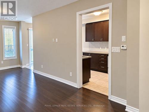 39 VEZNA CRESCENT , Brampton, Ontario L6X 5K5 5