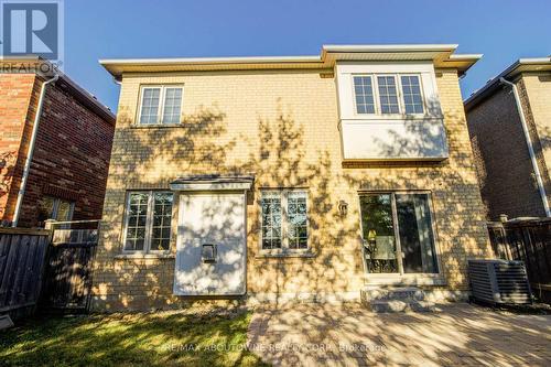 4228 Fuller Crescent, Burlington, ON 