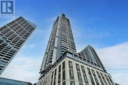 4806 - 7890 JANE STREET Vaughan, ON L4K 0L1