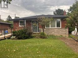 B - 7 HYLAND ROAD Guelph (Grange Road), ON N1E 1S9