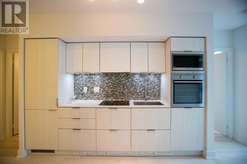 908 - 318 RICHMOND STREET W , Toronto, Ontario M5V 1X2 5