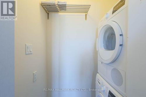 3757A ST CLAIR AVENUE E , Toronto, Ontario M1M 0C8 5
