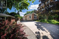 17 FLYNN AVENUE Cambridge, ON N3C 2T8