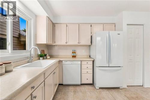 2161 Devlin Drive, Burlington, ON 