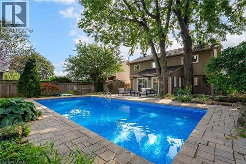 2161 Devlin Drive, Burlington, ON 
