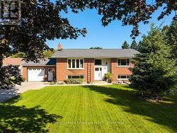 128 MONTGOMERY STREET Meaford, ON N4L 1C4