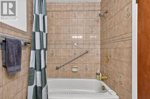 793 Trojan Avenue, Ottawa, ON 