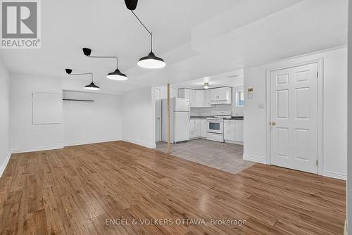 793 Trojan Avenue, Ottawa, ON 