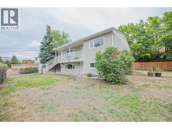 large fenced yards - 