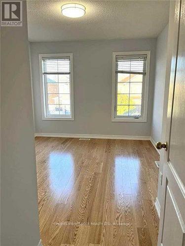 UPPER - 4663 CENTRETOWN WAY , Mississauga, Ontario L5R 0E1 5