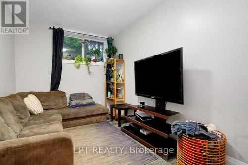 319 Glynn Avenue, Ottawa, ON 