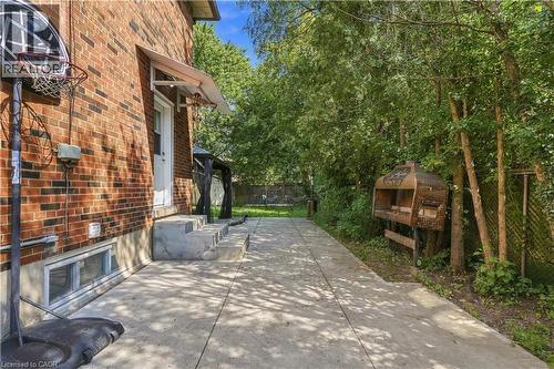 799 Drury Lane, Burlington, ON 