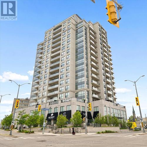 405 - 160 MACDONELL STREET , Guelph (Downtown), Ontario N1H 0A9 2