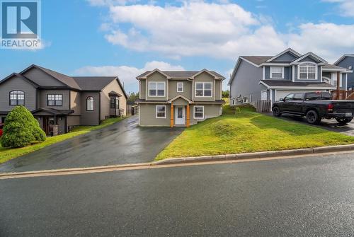 15 Hartland Avenue  Paradise, NL A1L 0V2